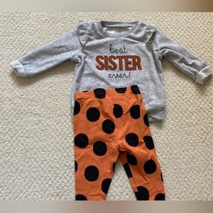 Carters baby girl two piece sweatshirt and leggings 3-6 month